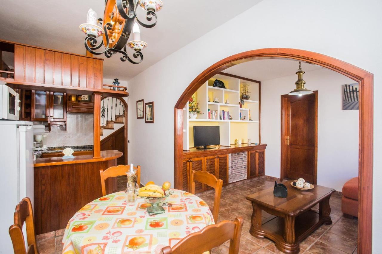 Ohana House In Caleta De Caballo Exterior photo